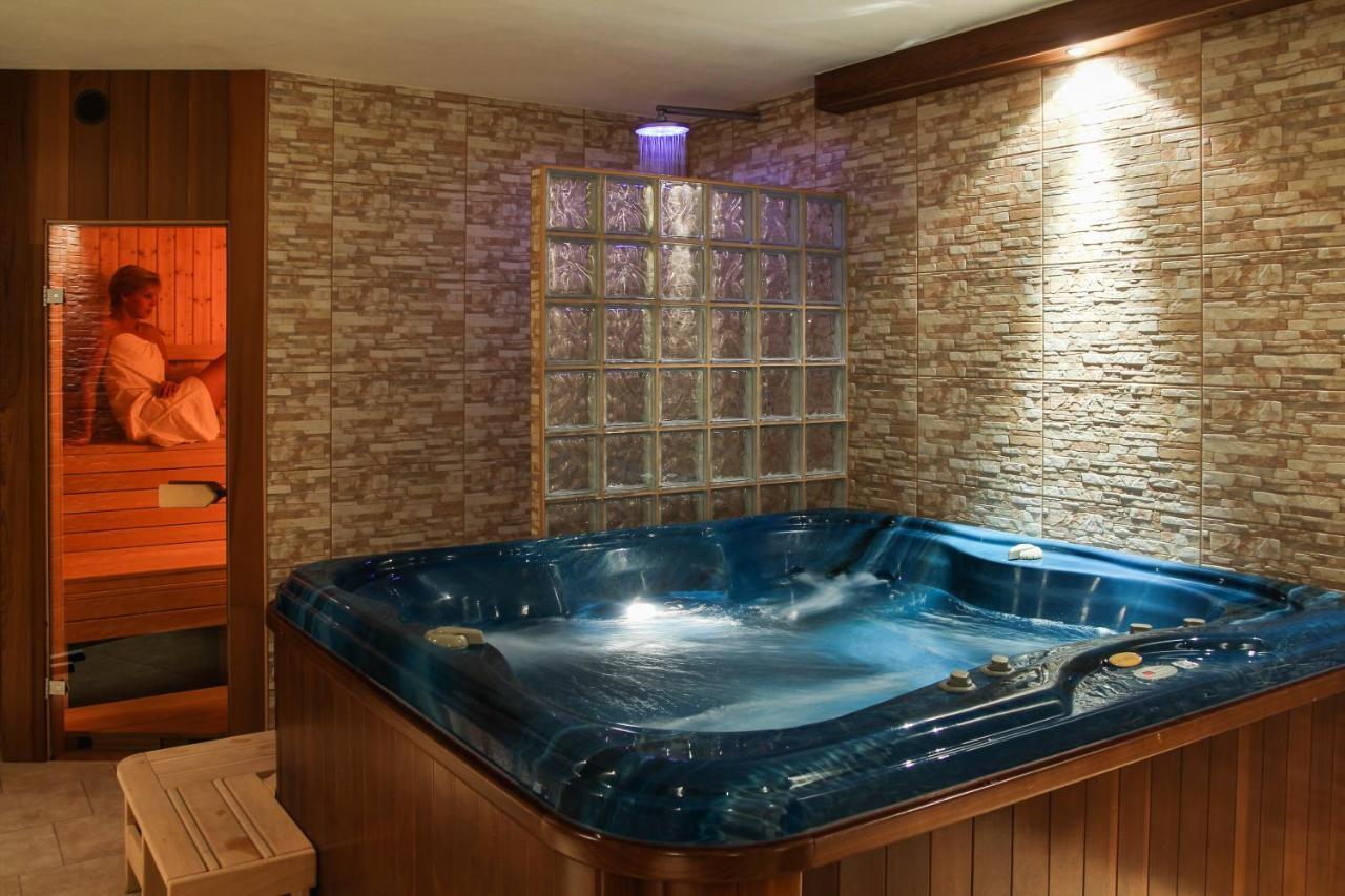 Wellness Penzion Palice Jindřichův Hradec Exterior foto